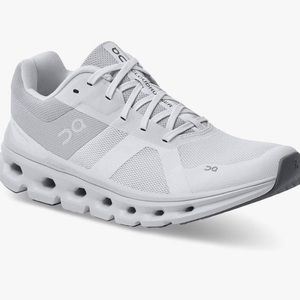 Womens on cloud cloud runner size 9